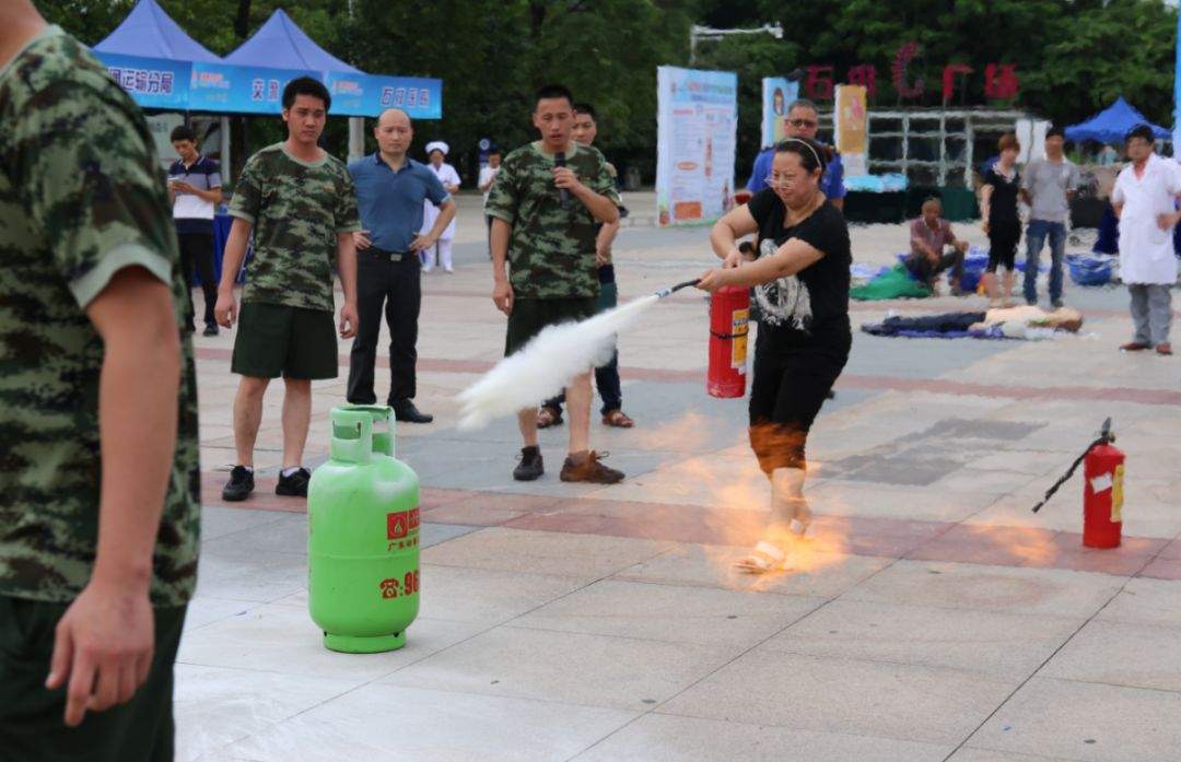 6月26日，在石排城市广场有个活动传授你安全真经