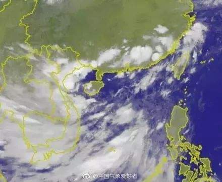 今年登陆的首个台风“木恩”来了，广东多地暴雨黄色预警生效中