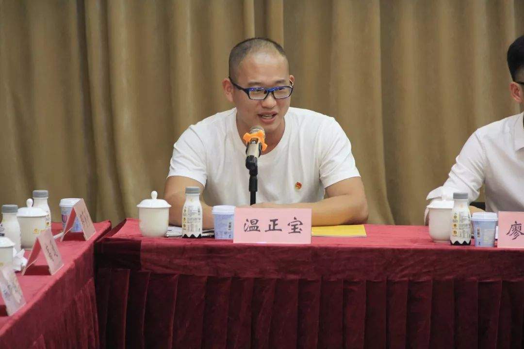 团省委朱林森书记调研平阳共青团工作并召开基层青年代表座谈会