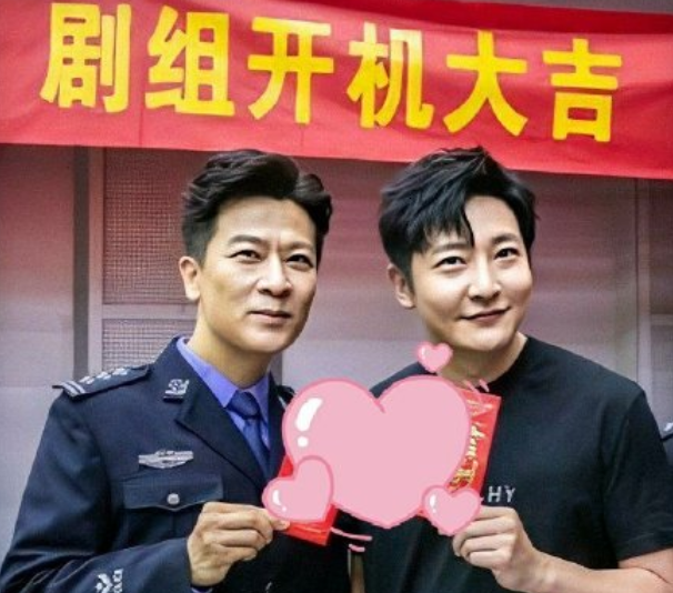 佟丽娅辞演《三十而已》，转而主演《杠杆》，与郭京飞搭戏！