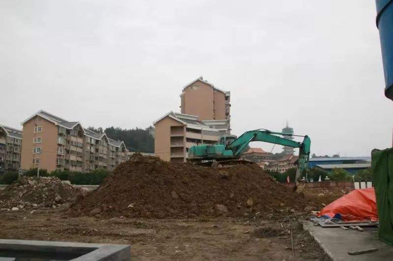 洞头区住建局多举措扎实开展“安全生产月”活动