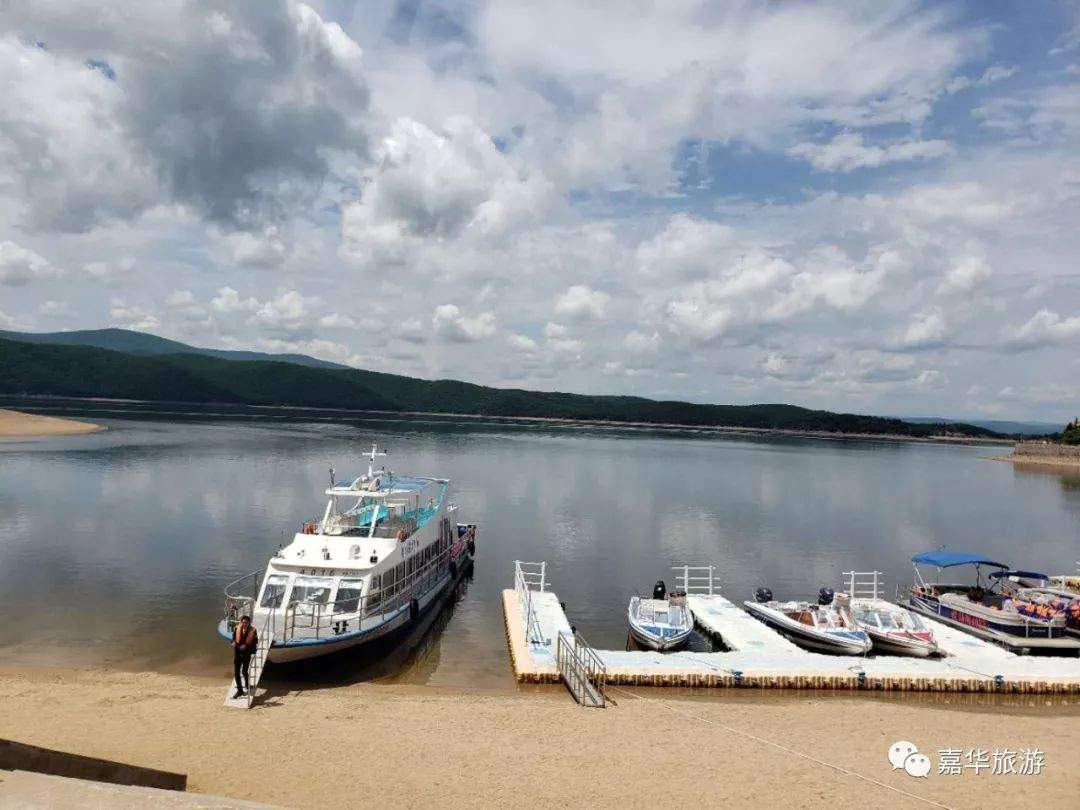 全家老少夏日避暑度假全攻略! 在长白山邂逅22℃清凉"小瑞士"……