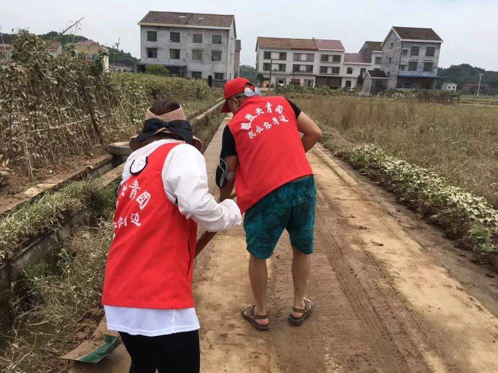 以青春之力，护我家乡 ！ 抗洪救灾，醴陵青年志愿者在行动！