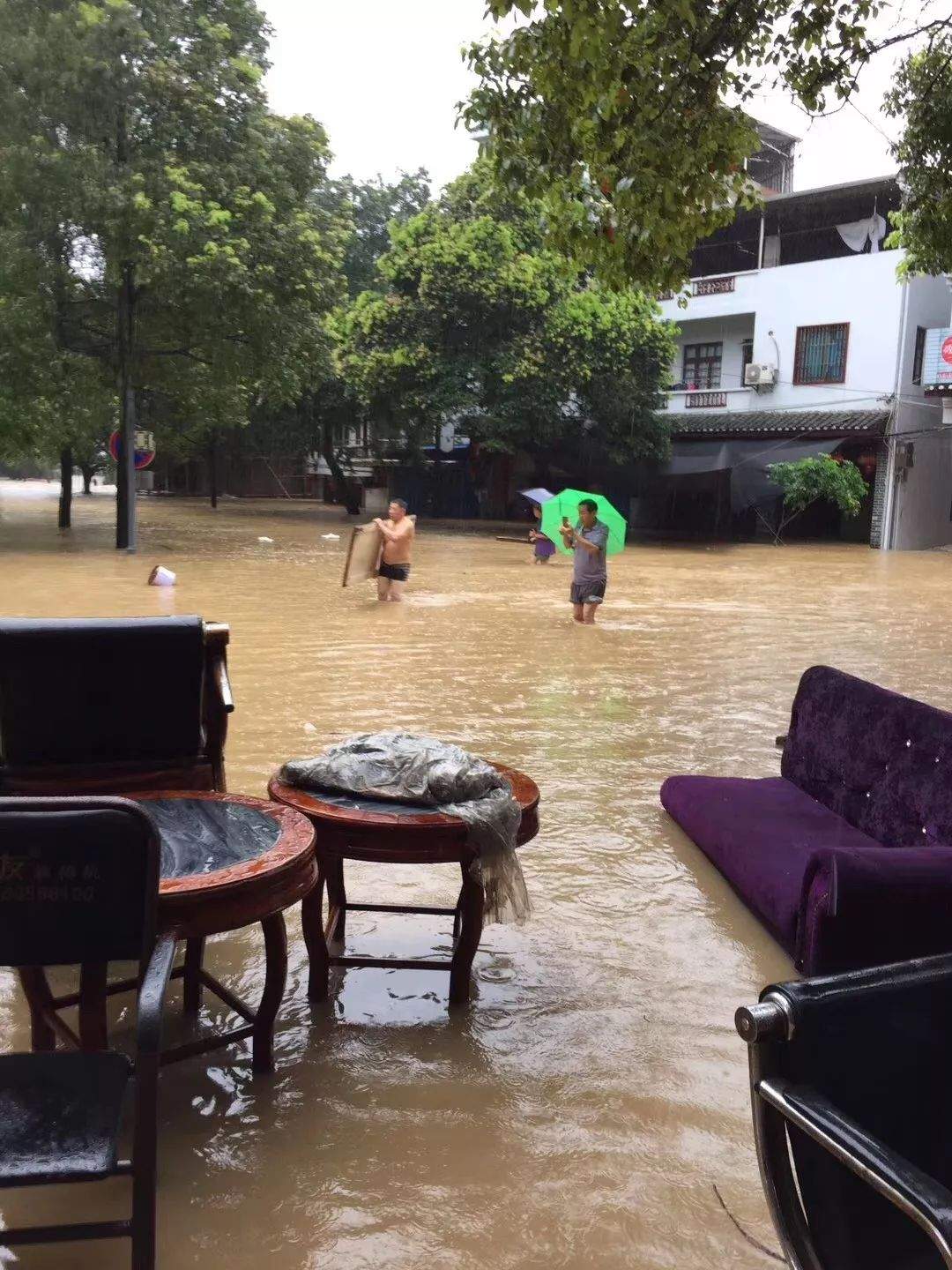 再度加码！特大暴雨袭卷桂林，多地告急！