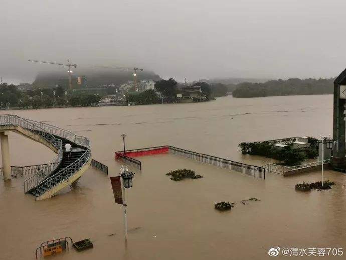 再度加码！特大暴雨袭卷桂林，多地告急！