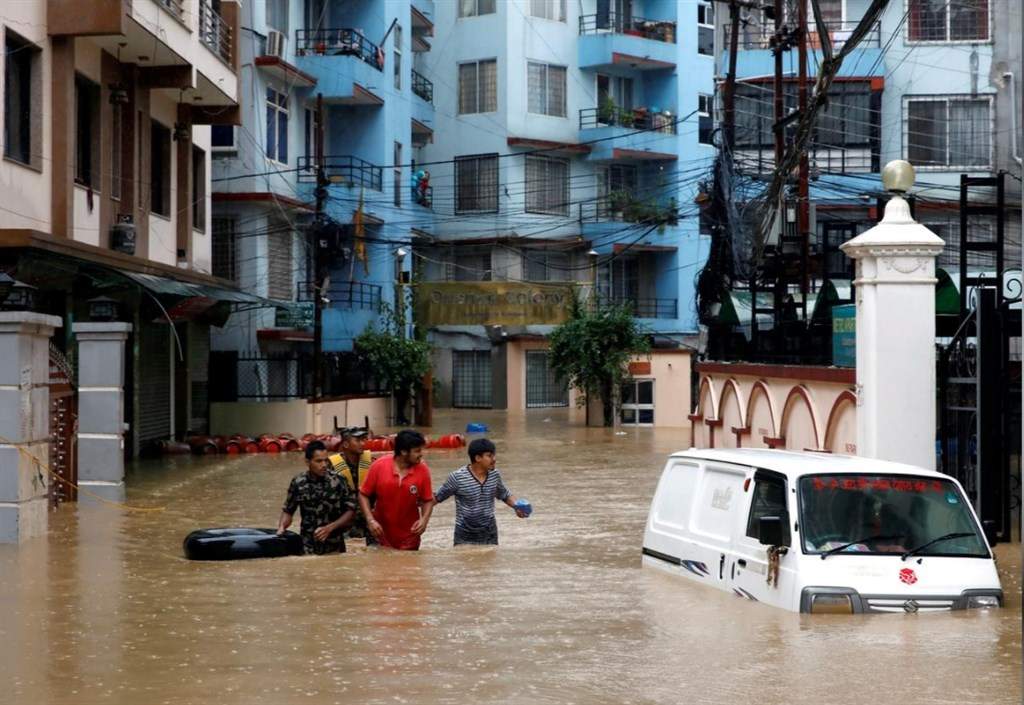 南亚持续强降雨已致80人死亡 两百多万人流离失所