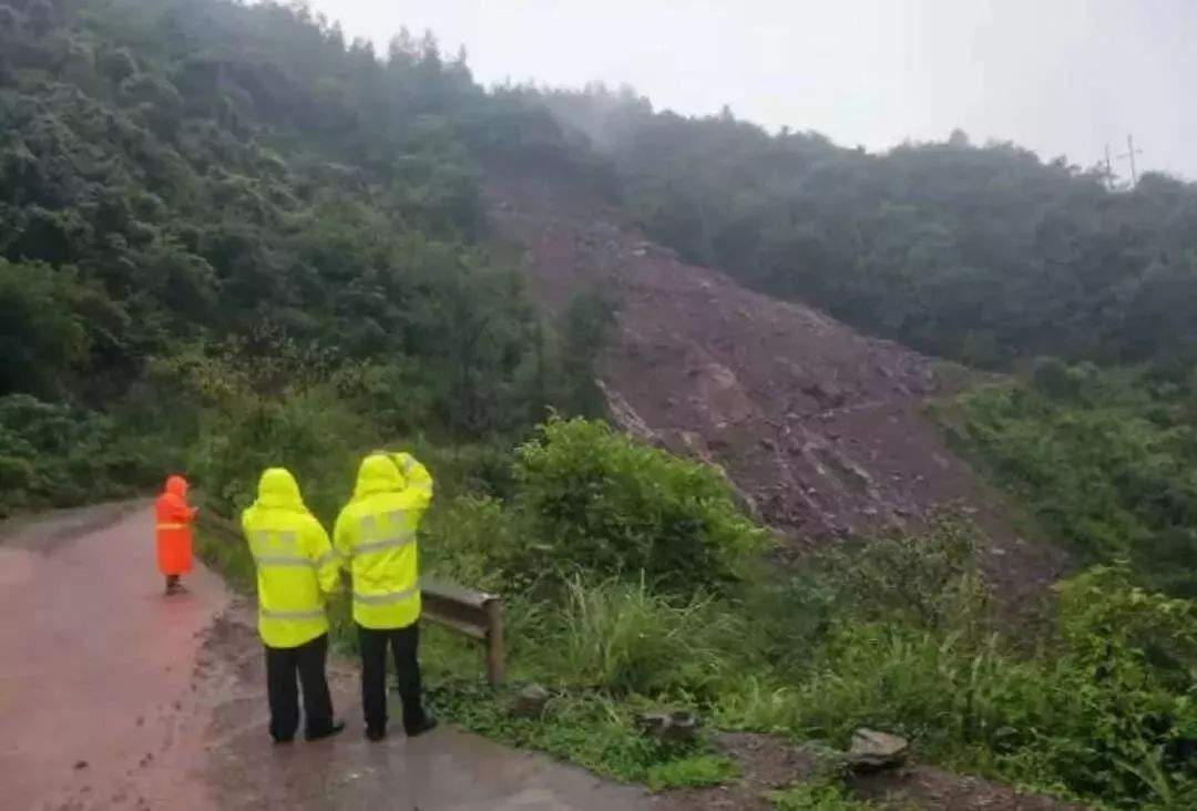 暴雨袭川！多地发生泥石流、滑坡！14市州地灾黄色预警！