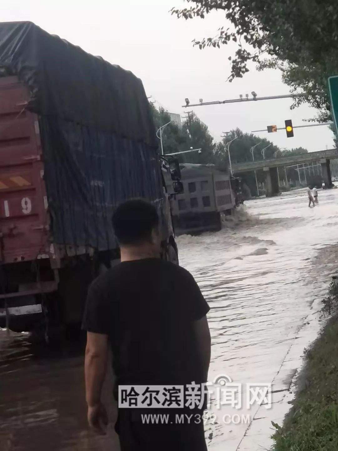 ​哈尔滨市发布冰雹橙色预警｜局地可能伴有短时强降水、雷雨大风等强对流天气