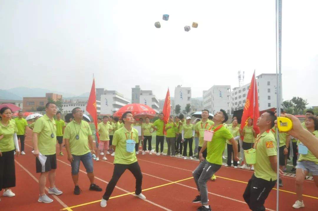 跑捡+趣味运动会|青年志愿者展风采