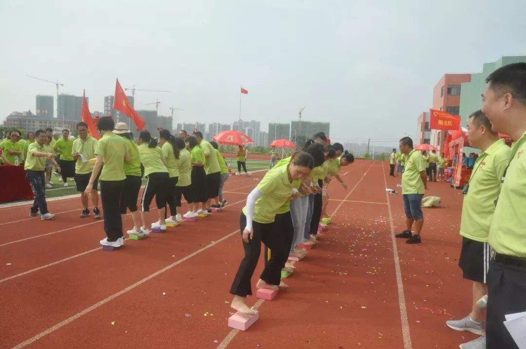 跑捡+趣味运动会|青年志愿者展风采