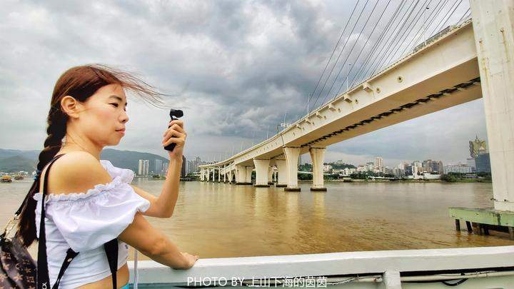 【我要上榜单】珠海澳门新玩法！坐游轮看港珠澳大桥、住海边别墅、品国宴水准美食