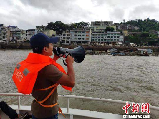 超强台风“利奇马”逼近福建宁德沿海将现大到巨浪