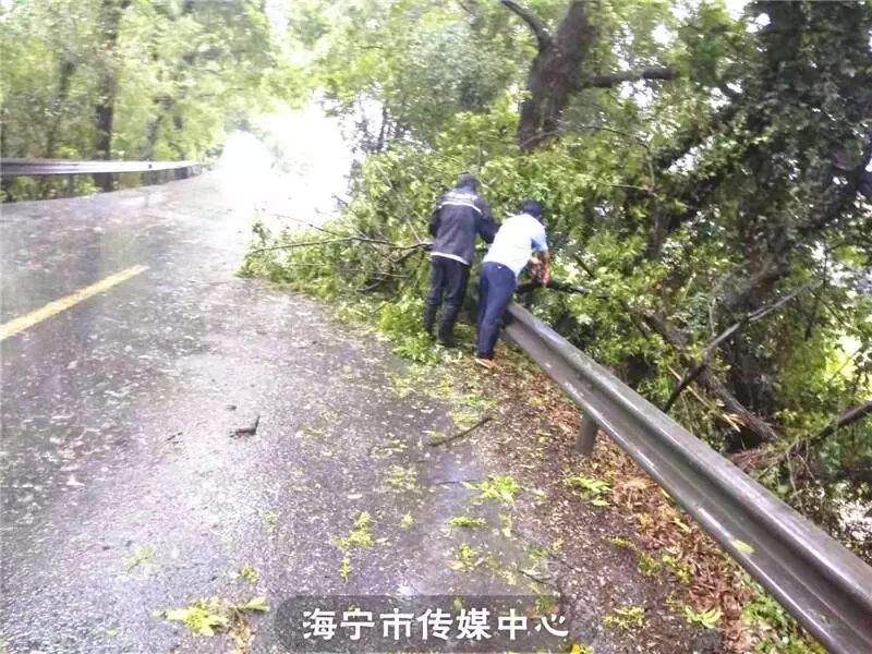 最强台风中心今晚到达！海宁有房屋坍塌汽车被压，连夜转移2万多人，比台风更强的是……