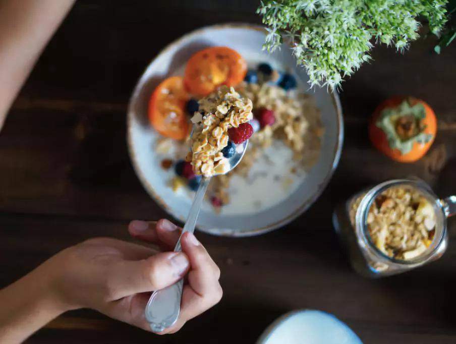 铭万众筹|办公室美食人格，你是哪一种？