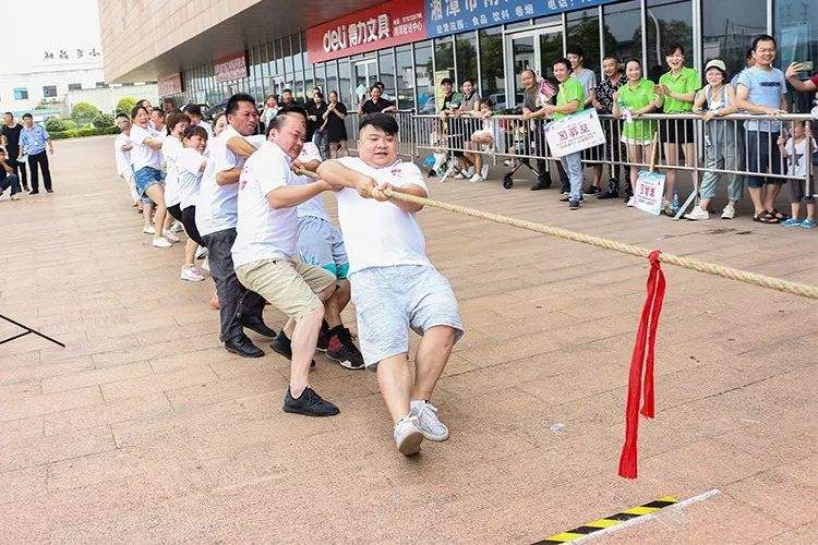 热烈庆祝湘潭义乌第三届商户联谊运动会暨红歌大赛圆满结束