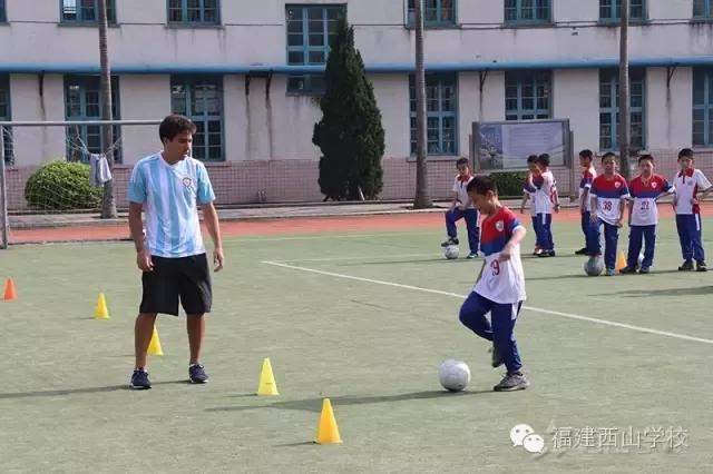 喜报|西山学校幼儿园被教育部认定为全国足球特色幼儿园