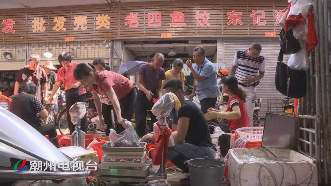 海鲜品种繁多价格明显回落