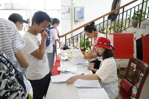 欢迎你，新三大人！直击2019三峡大学迎新现场