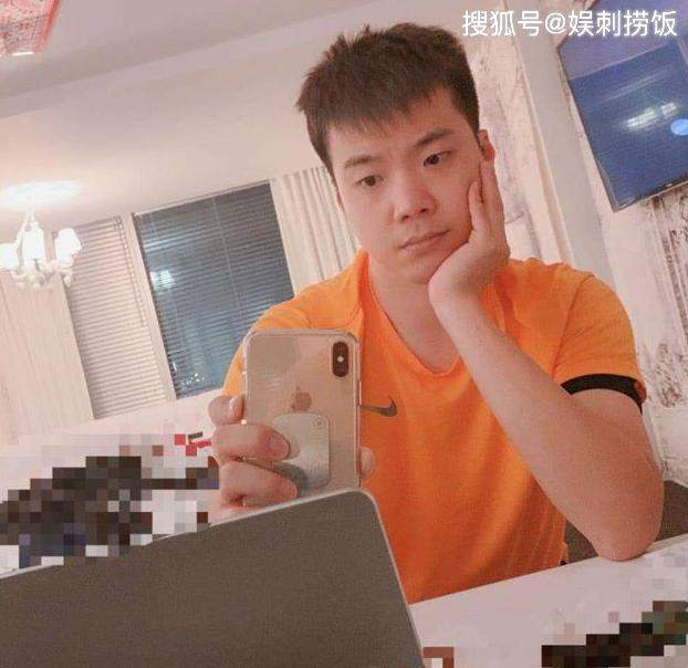 黄毅清涉毒被捕，李小璐朋友圈发文“恶有恶报”，疑暗怼黄毅清