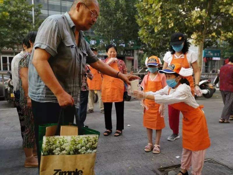 柳志姑娘，生日快乐!