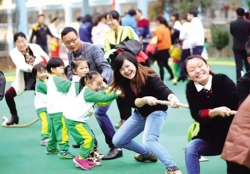 我必须要到位！千斤大闸蟹免费送，馋得满嘴口水...