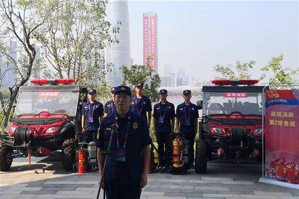 为伟大祖国歌唱向五星红旗敬礼——深圳支队热烈庆祝中华人民共和国成立70周年