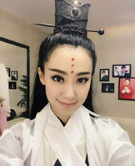 假如让你翻拍《陈情令》，你会选哪些演员？下面是我选的