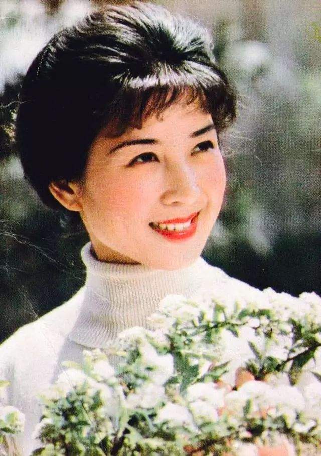 80年代的女神们，初上银幕的样子虽青涩却美丽无比，谁最难忘？