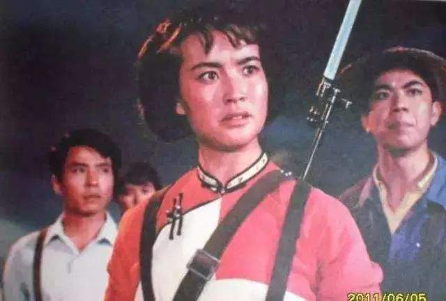 80年代的女神们，初上银幕的样子虽青涩却美丽无比，谁最难忘？