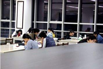 当代大学生的夜间模式，确定没有你？