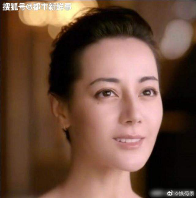 女明星真实素颜大对比：杨紫郑爽、赵丽颖谁的差别最大？