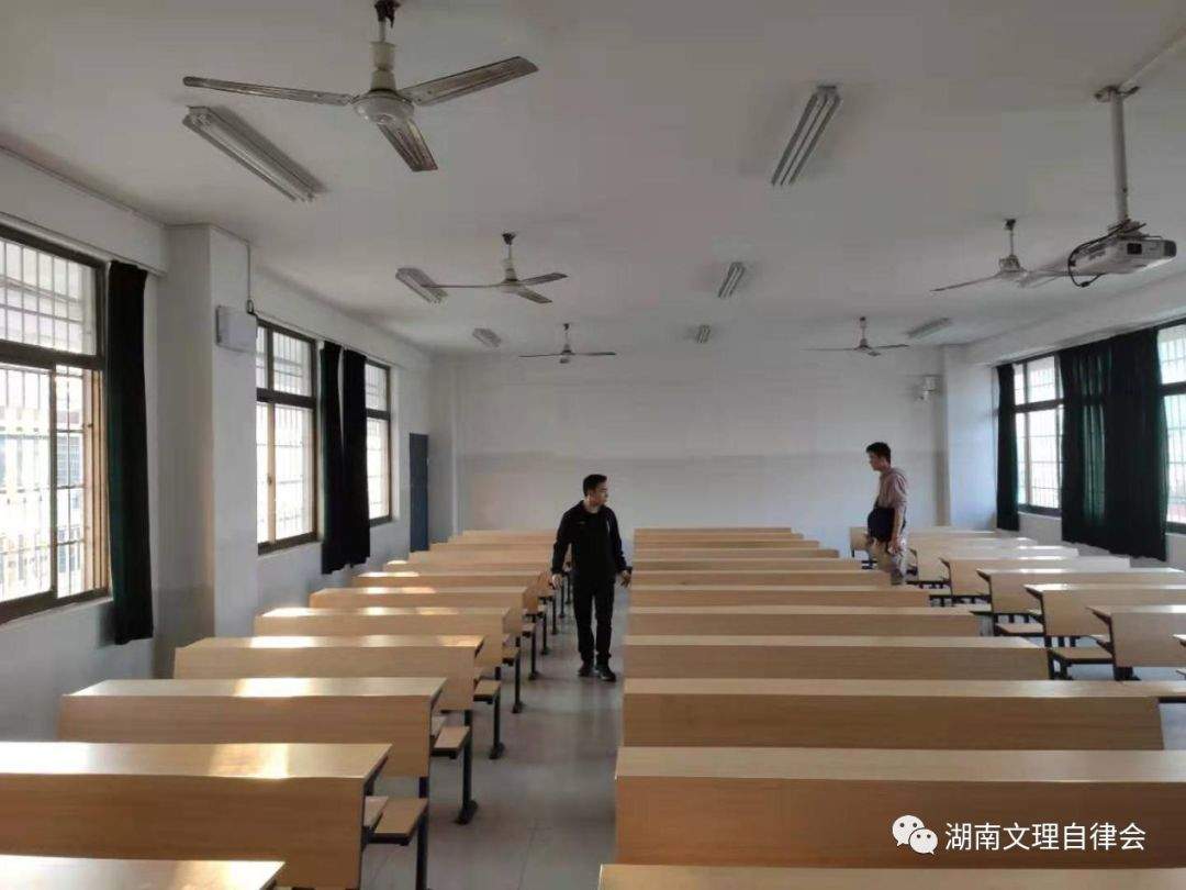 迎国考师生共力建文理优良学风