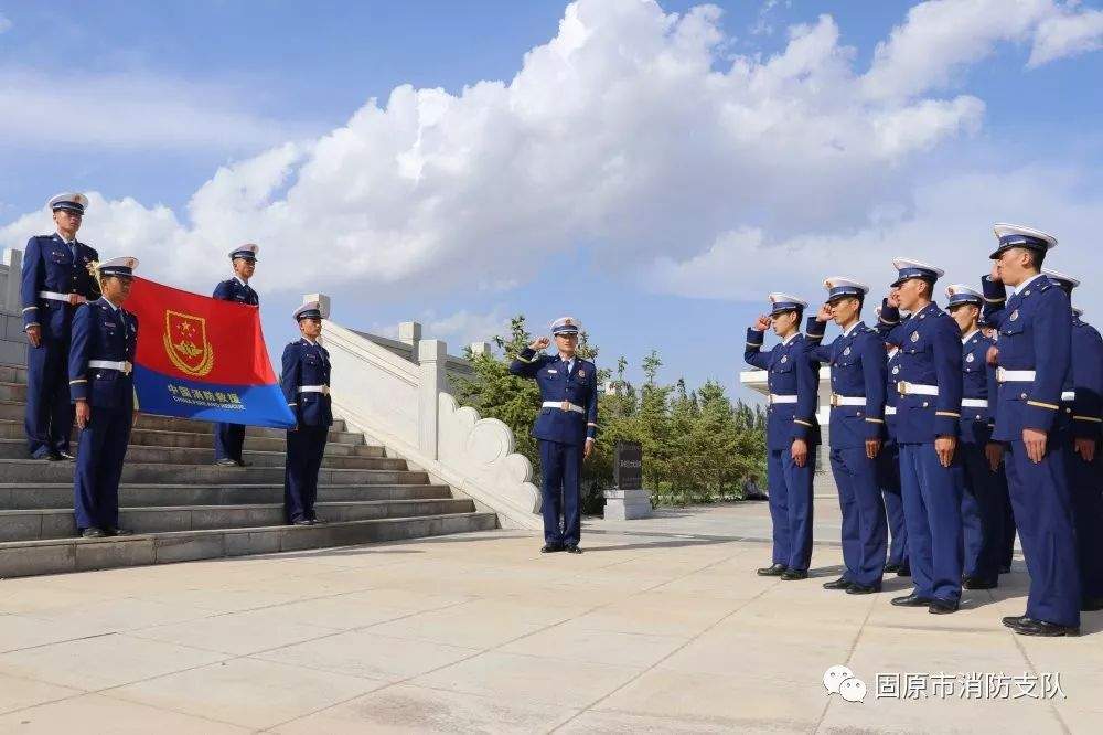 授旗训词一周年我们这样走过‖原州消防大队举办习近平总书记授旗训词一周年队伍建设成果展