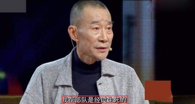 讽刺李雪健片酬高不愁吃喝的青年演员，撒贝宁11个字他哑口无言