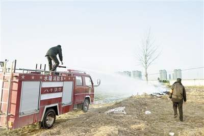 无名工地违反管控作业负责人被移交警方