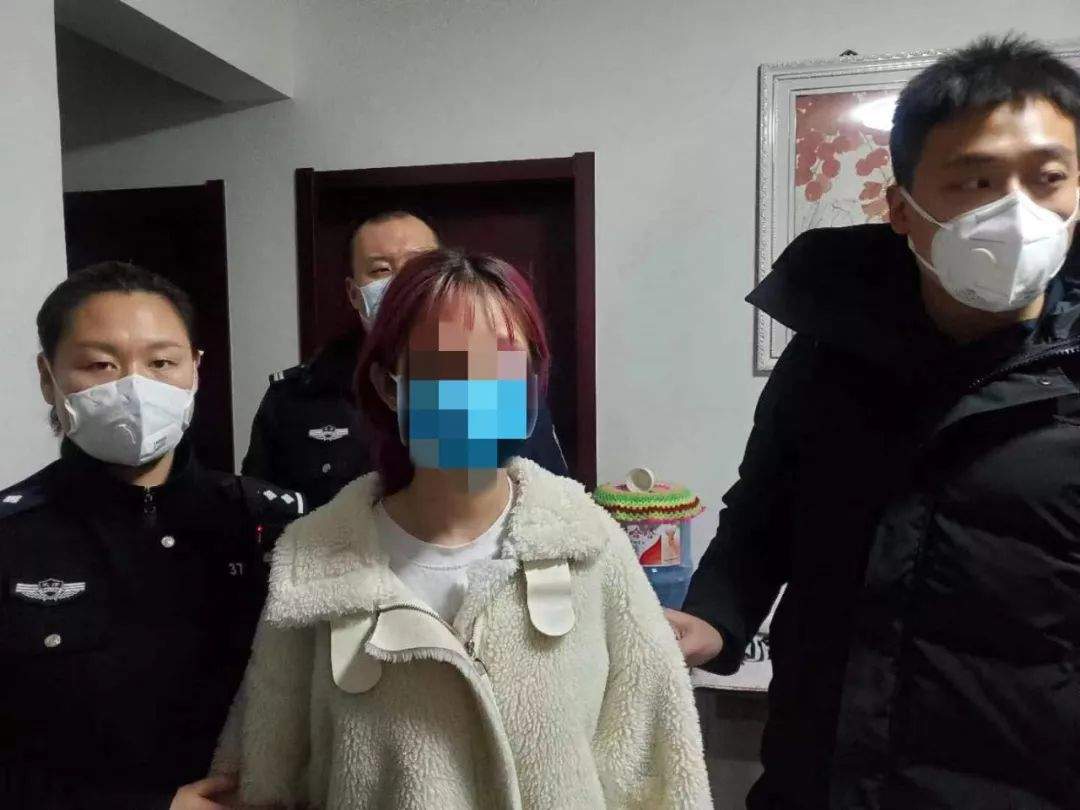 该！冒充护士网售口罩，19岁女子被拘