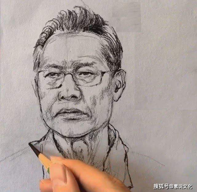 绘画致敬钟南山：油画作品让人感动，素描作品表现很慈祥