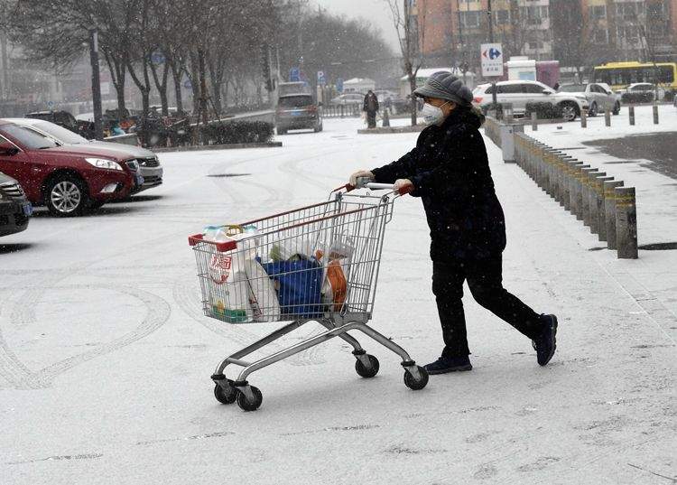 立春后北京又飘雪花，最高气温-2℃|组图