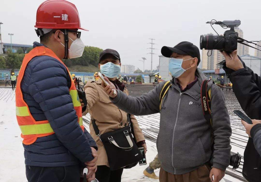 见证广西版“小汤山”医院建设，他耗尽最后1个口罩依然觉得“很值得”！