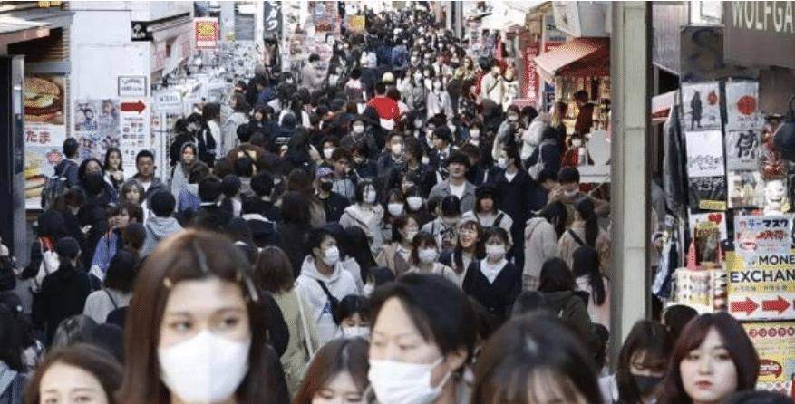 在奥运会被宣布推迟后第二天，日本感染人数暴增！