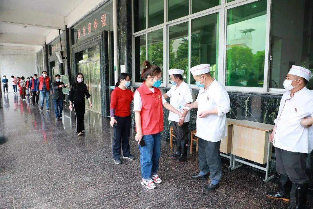 返校复学，未雨绸缪，疫情防控演练正当时！