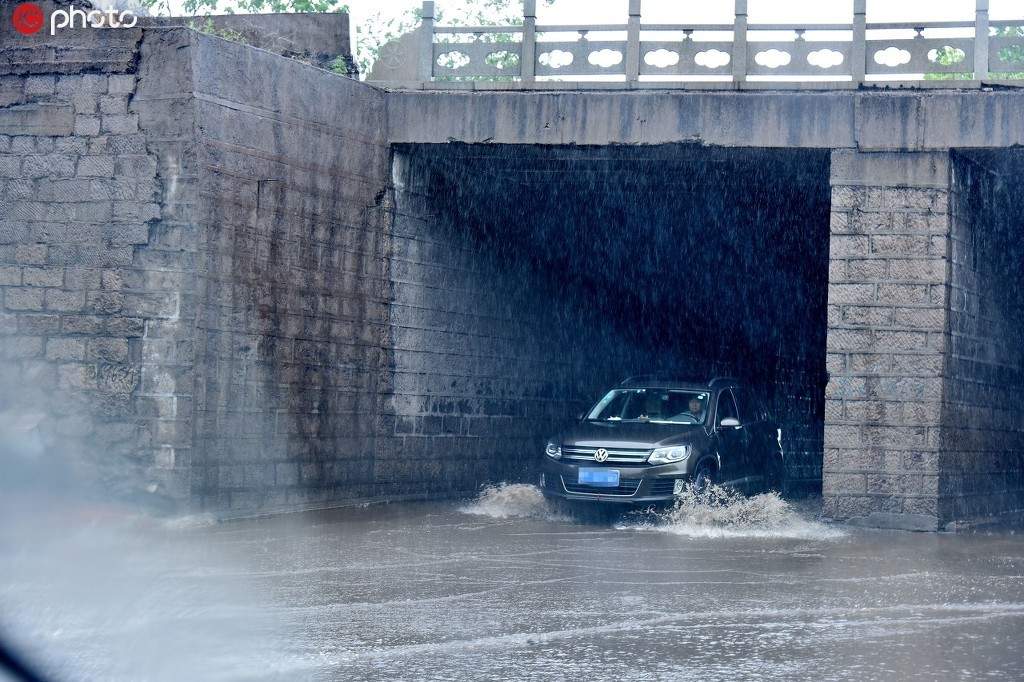 全国多地迎来入夏首场大雨