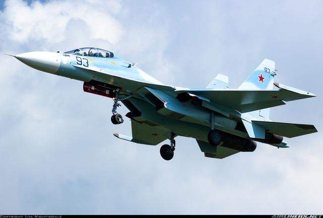 Сухой Су-30/Sukhoi Su-30系列多用途战斗机——综述