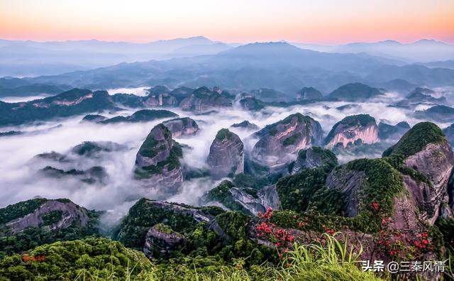 广西和湖南共有的景区，波澜壮阔很壮观，曾矛盾不断，现和睦相处