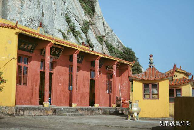 东极岛独行记｜在中国最东边岛屿，坠入一场无尽蓝