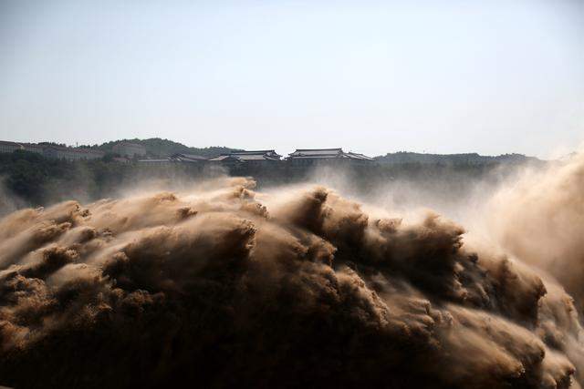 小浪底大量泥沙下泄给黄河下游带来什么变化