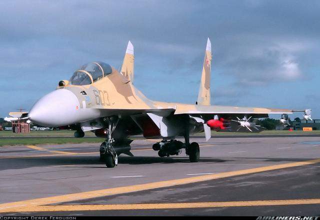 Сухой Су-30/Sukhoi Su-30系列多用途战斗机——综述