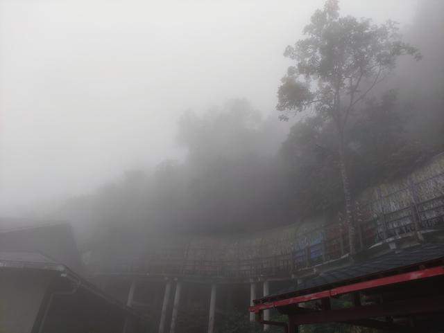 风雨交加的老君山之旅