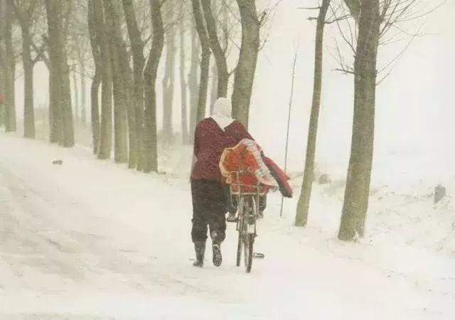 老照片：100张80年代过年照，看完都是满满的回忆