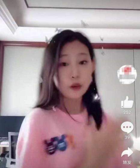 小沈阳女儿“整容式长开”，避开爸爸所有缺点，完美copy沈春阳